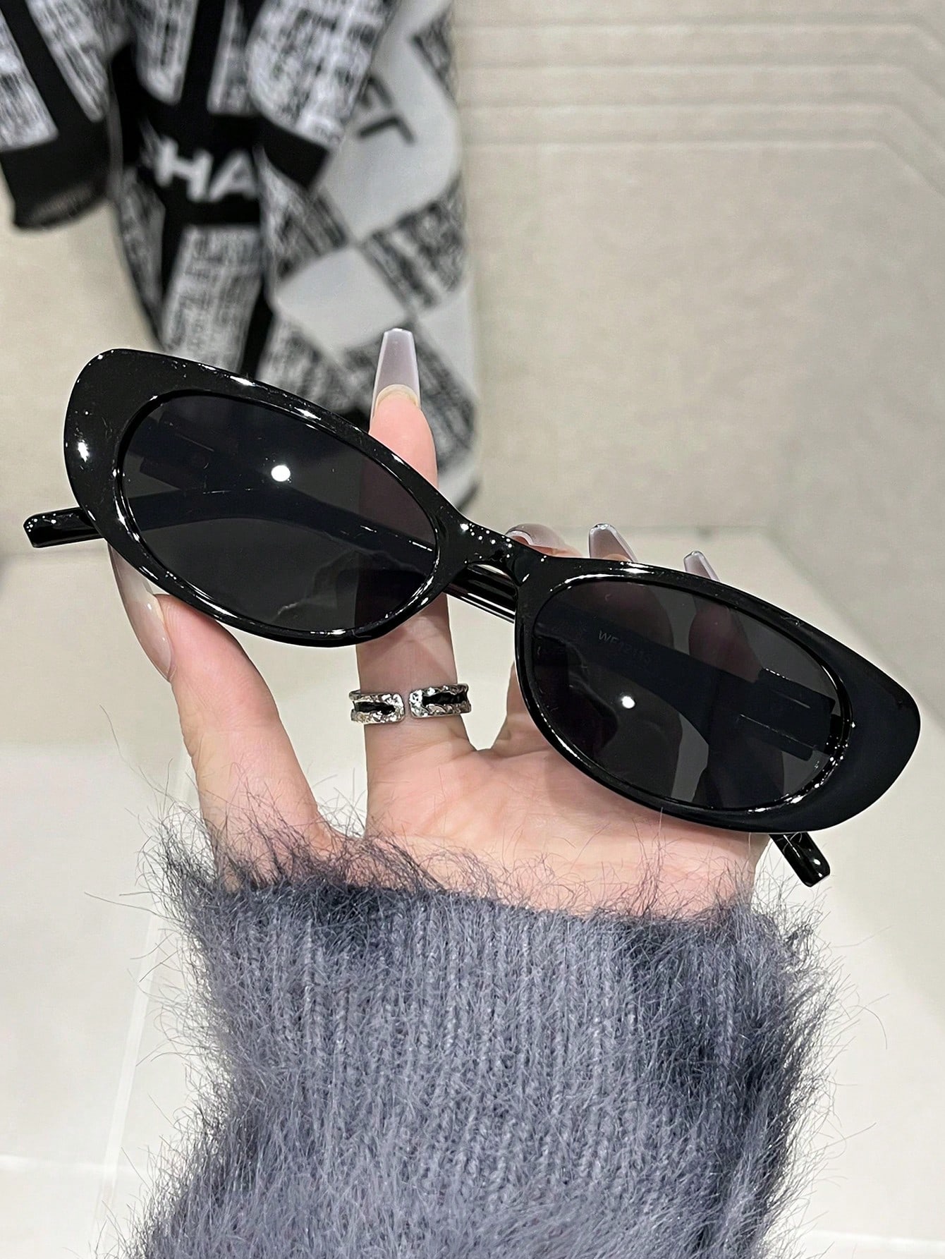 여성용 플라스틱 프레임 캐주얼 스타일 클래식 모던 심플 - Street Fashion Essentials 리뷰 및 가격
